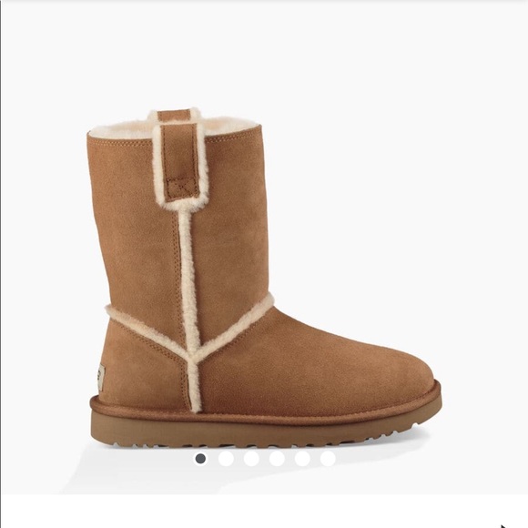 ugg spill seam boot
